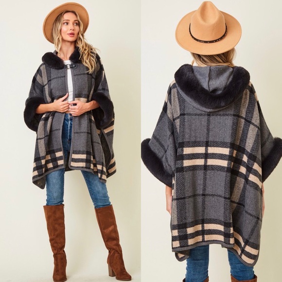 Gray & Cream Plaid Fur Trimmed Hooded Poncho Cape - Picture 2 of 8